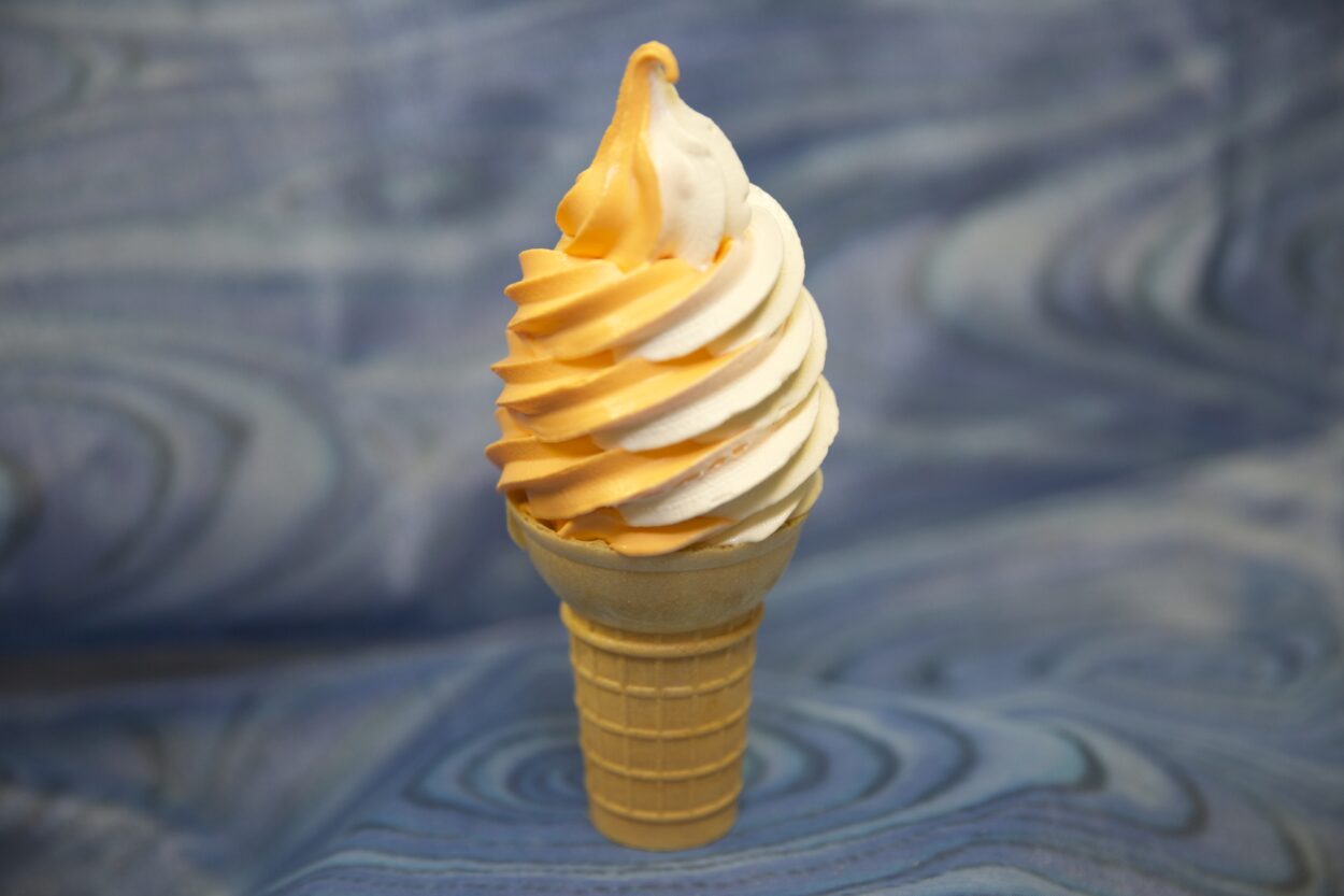 Swirl Soft Serve Ice Cream In Wilmington De 2020 Ice Cream Delight